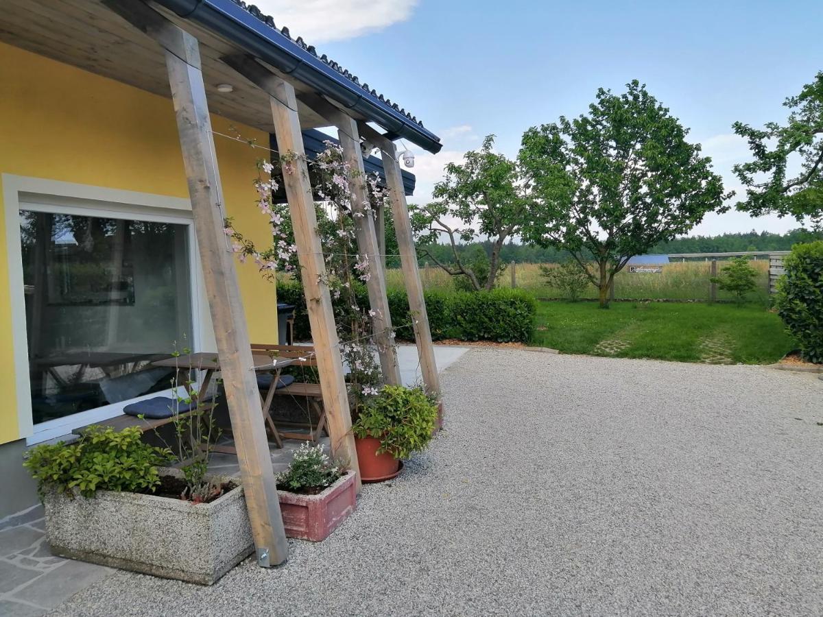 Glamping With A View Villa Smlednik Exterior photo